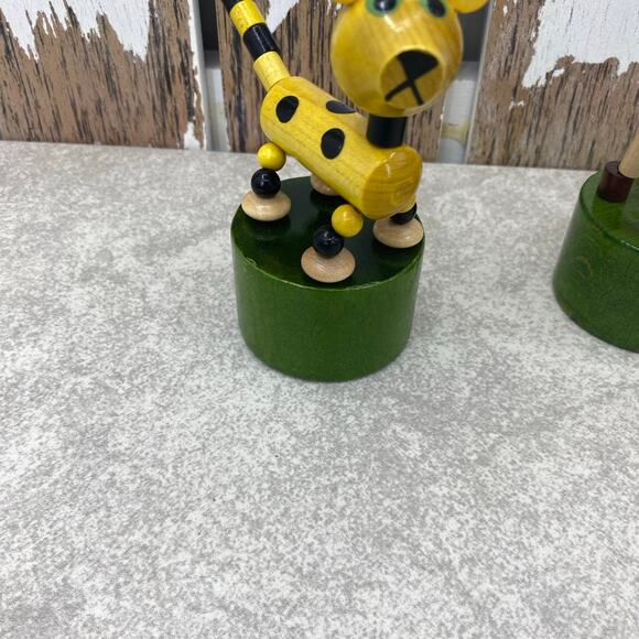 Vintage Petra Toys Giraffe & Leopard Push Puppets - Picture 2 of 5